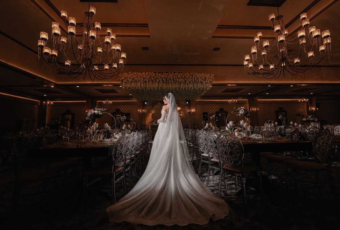 Altın Gala Bursa düğün salonunda gelin ve davet alanı