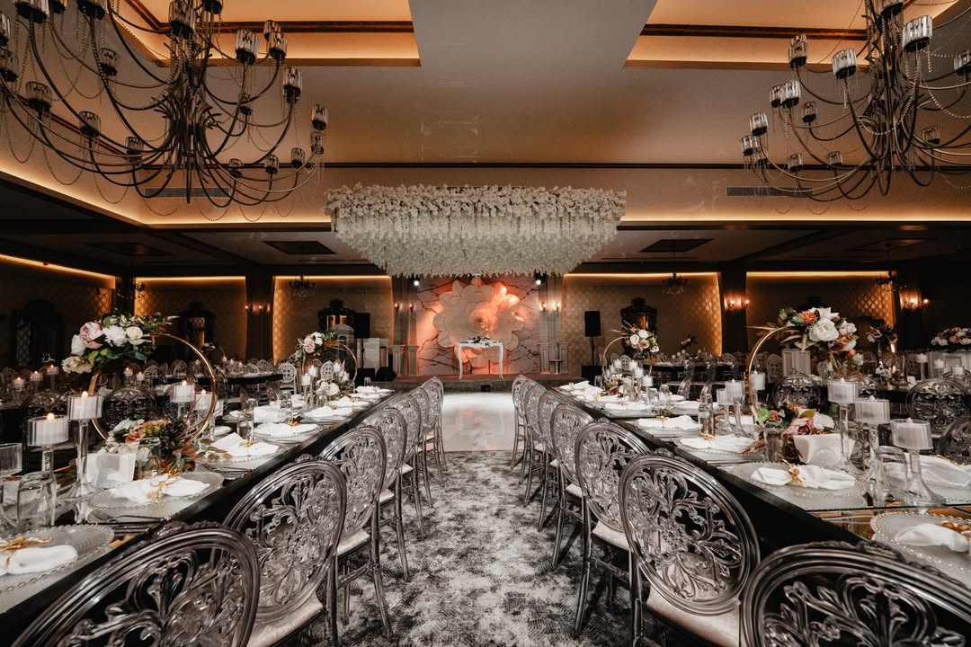 Altın Gala Bursa nişan organizasyonu salon düzeni